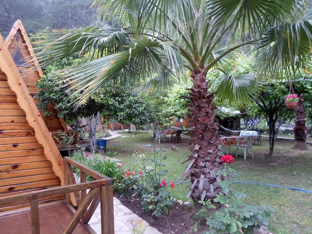 Oran Pansiyon Agac Evler Otel Çıralı Dış mekan fotoğraf