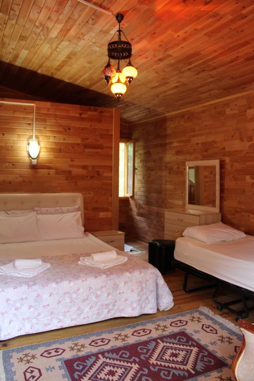 Oran Pansiyon Agac Evler Otel Çıralı Dış mekan fotoğraf